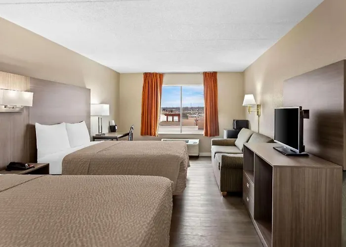 Hotel Econo Willowbrook 2*